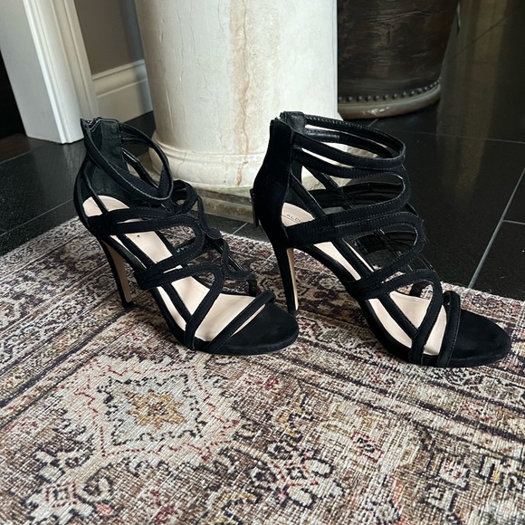 Aldo Elegant Black Strappy Heels - Picture 1 of 4